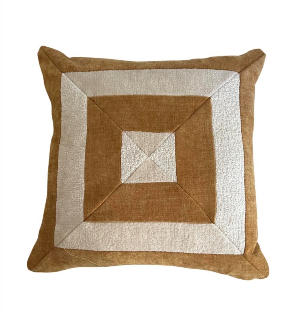 GEMMA CUSHION