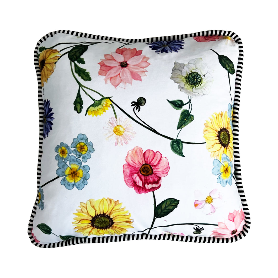 SUNRAYSIA # MULTI 55CM CUSHION